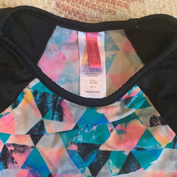 Girls youth Rash Guard from Nordstrom - Picture 3 of 4
